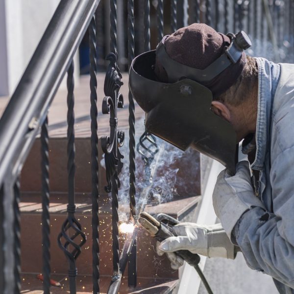 Officine+meccaniche-ARTIGIANFER+S.A.S.-Vestone-014-1920w